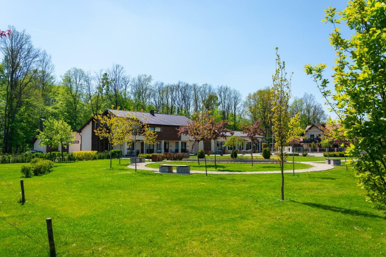 Hotel & Distillery Monogram Gradac  Екстер'єр фото