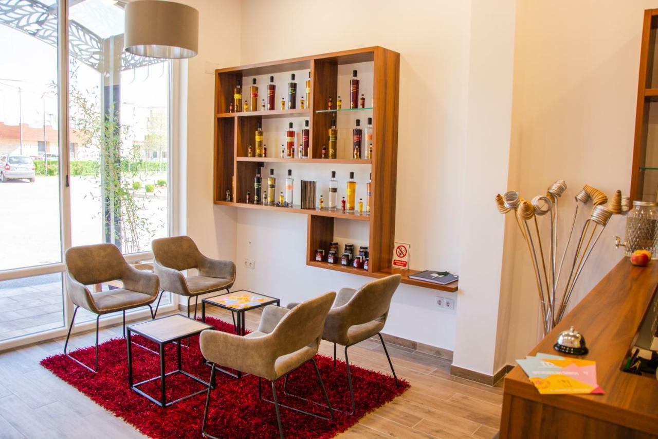Hotel & Distillery Monogram Gradac  Екстер'єр фото