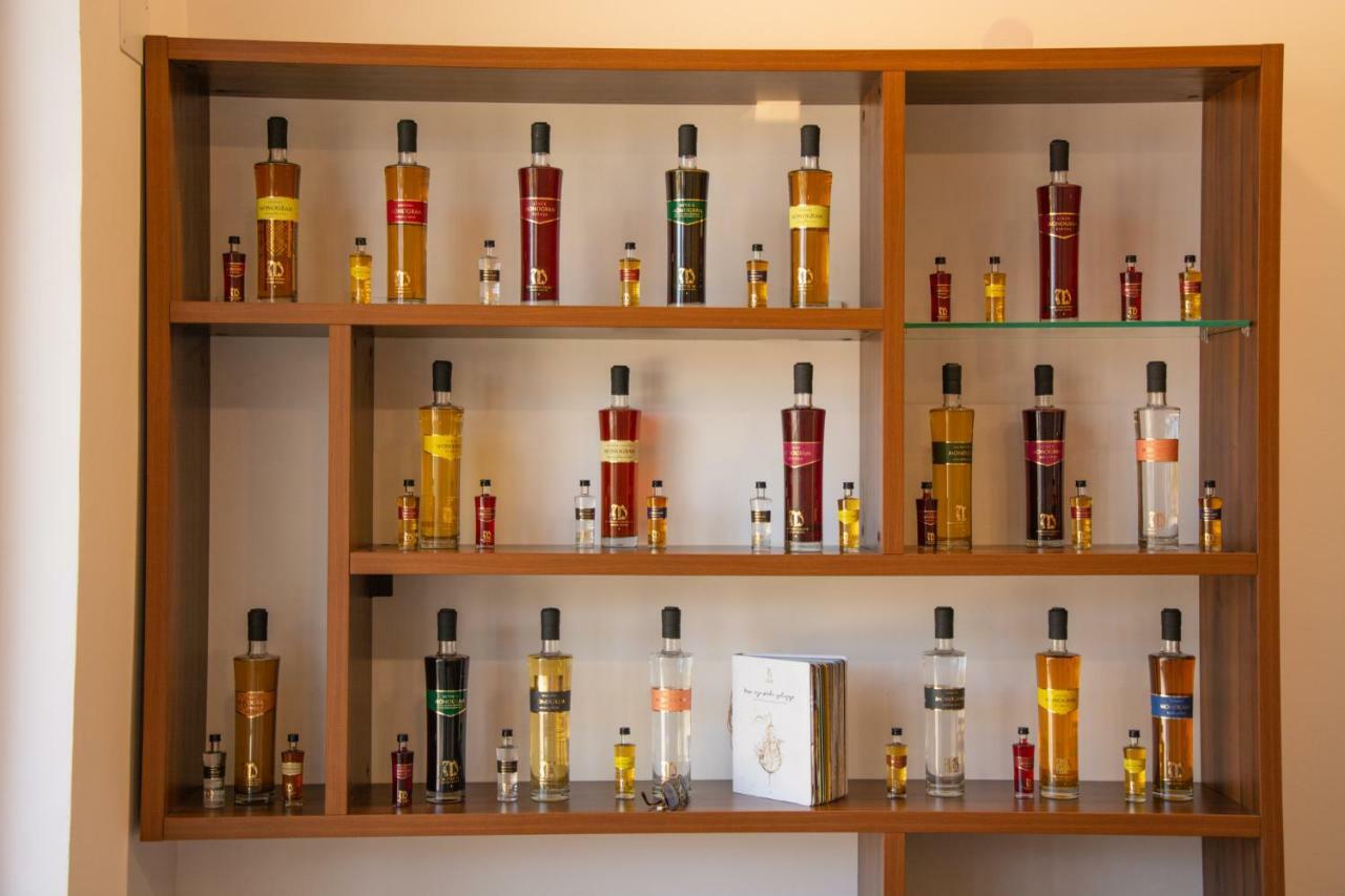 Hotel & Distillery Monogram Gradac  Екстер'єр фото