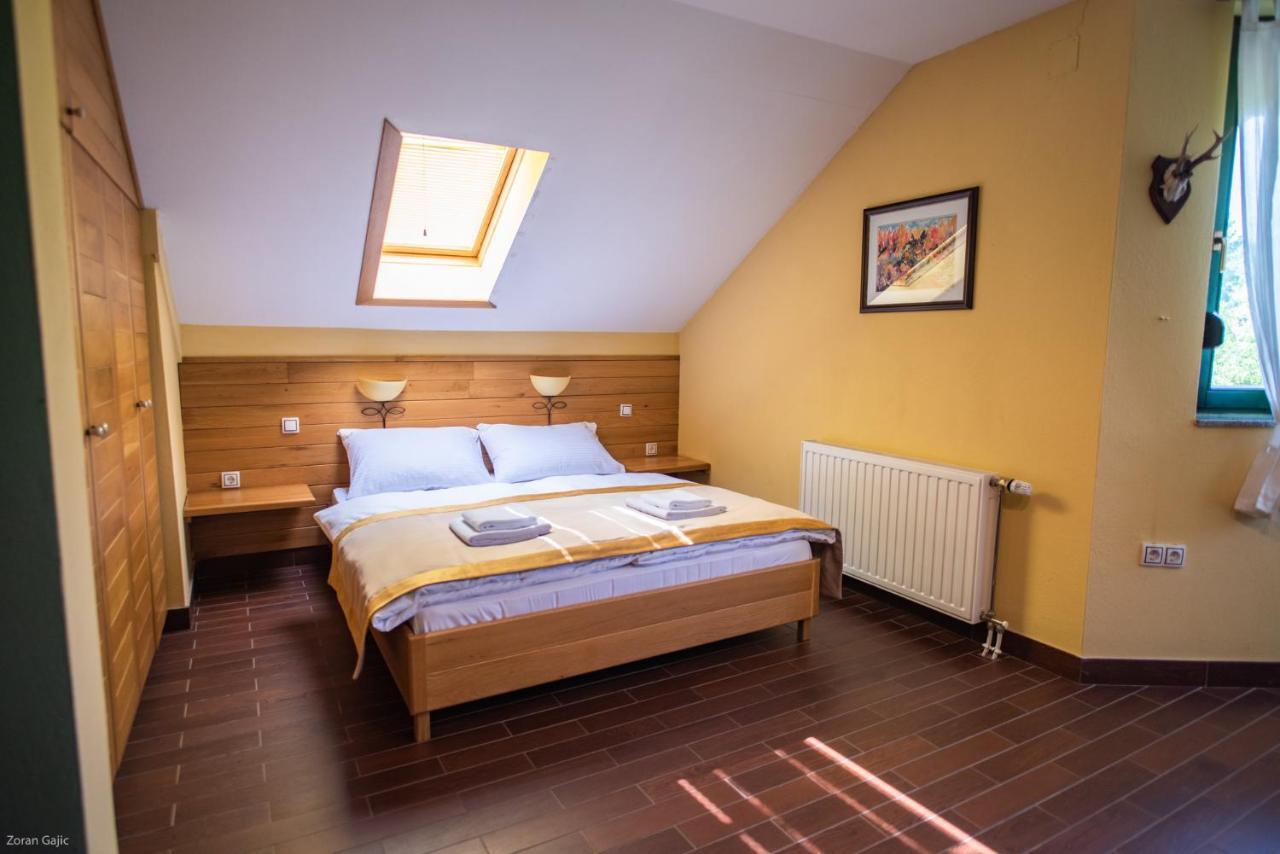 Hotel & Distillery Monogram Gradac  Екстер'єр фото